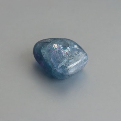 Blauwe fluoriet knuffelsteen 01