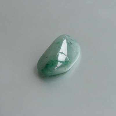 Groene Chalcedoon knuffelsteen 06